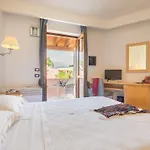 Eros 4*