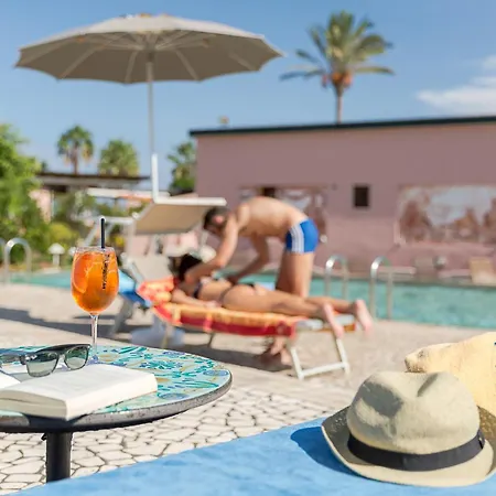 Eros Hotel