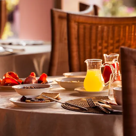 Hotel Eros 4*