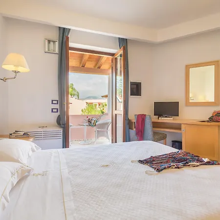 Hotel Eros Vulcano (Isola)