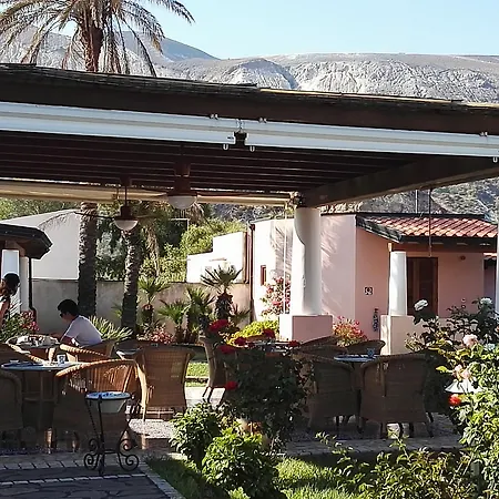 Eros 4*