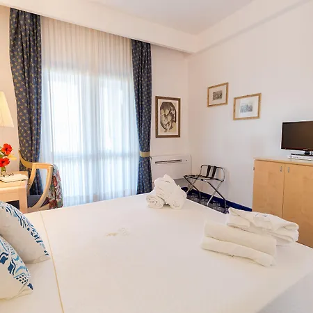 Hotel Eros Vulcano (Isola)