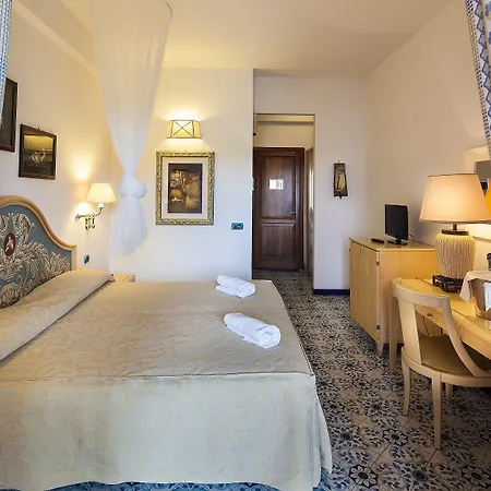 Eros Hotel Vulcano (Isola)